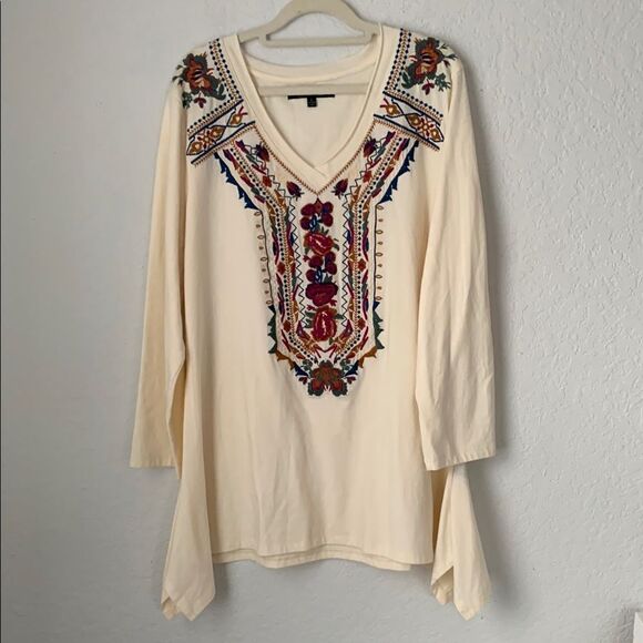Calessa Tops - Calessa Embroidered Cream Women's Top Tunic V-Neck Long Sleeve Size L